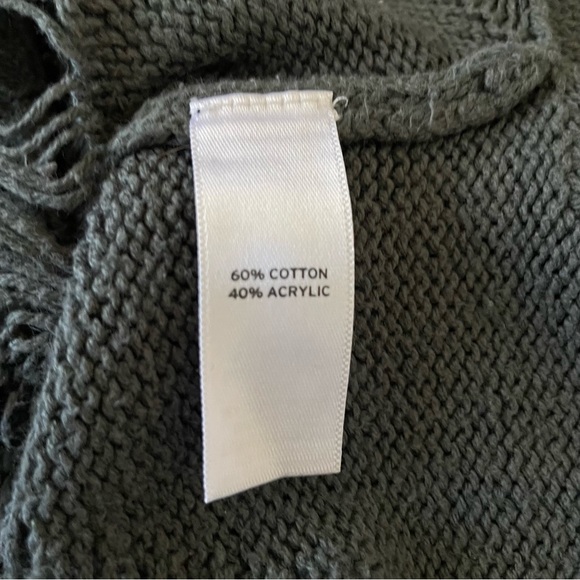 Women’s Nordstrom Rubbish Distressed Khaki Pullover Sweater - Small - Picture 6 of 7